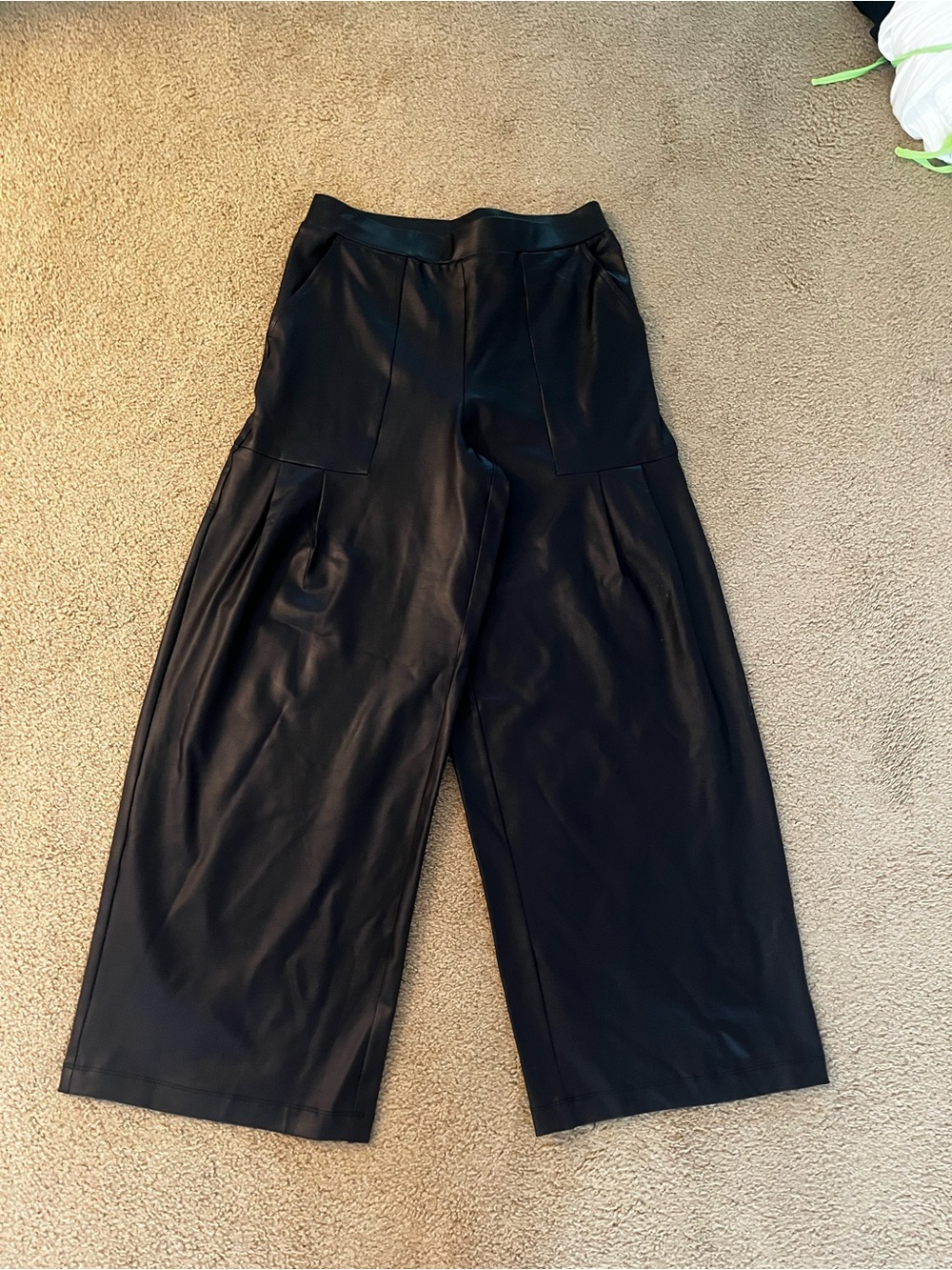 Clara Sun Woo Black Wide-Leg Faux Leather Crop Pants